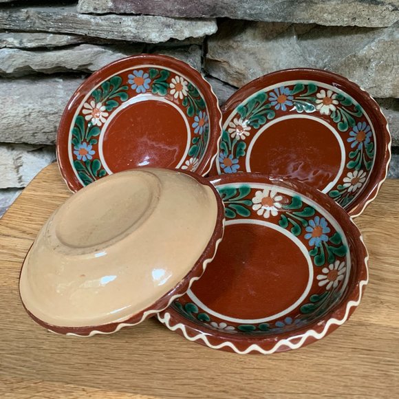 4 Pottery Bowls Majolica Hand Painted Floral Red Yellow Green - Picture 5 of 10